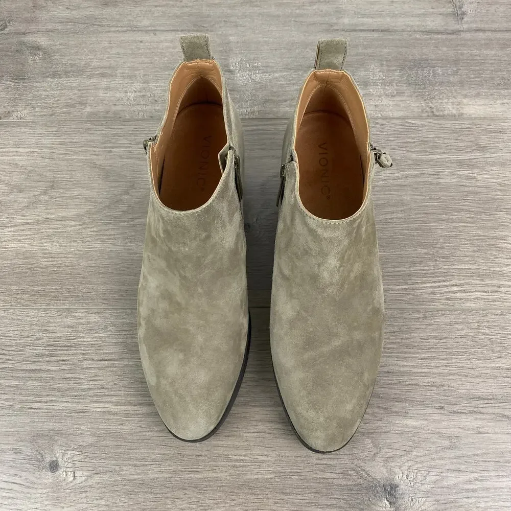 Vionic Stone Tan Gray Suede Cecily Waterproof Block Heel Booties Sz.8.5